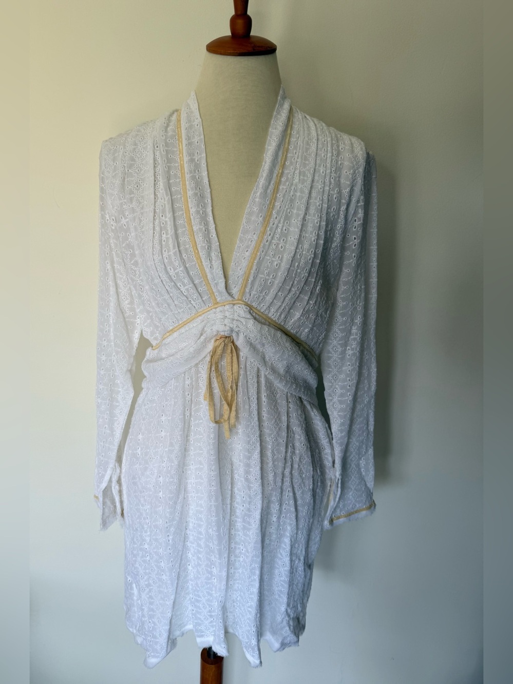 NWT Zara White Eyelet boho mini dress with ribbon trim
